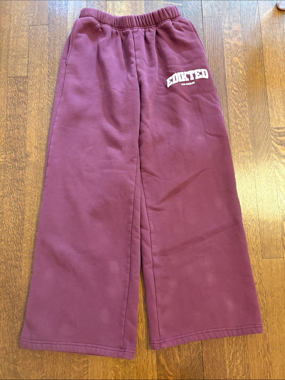 Edikted Kids Wide-Leg Sweatpants in Plum